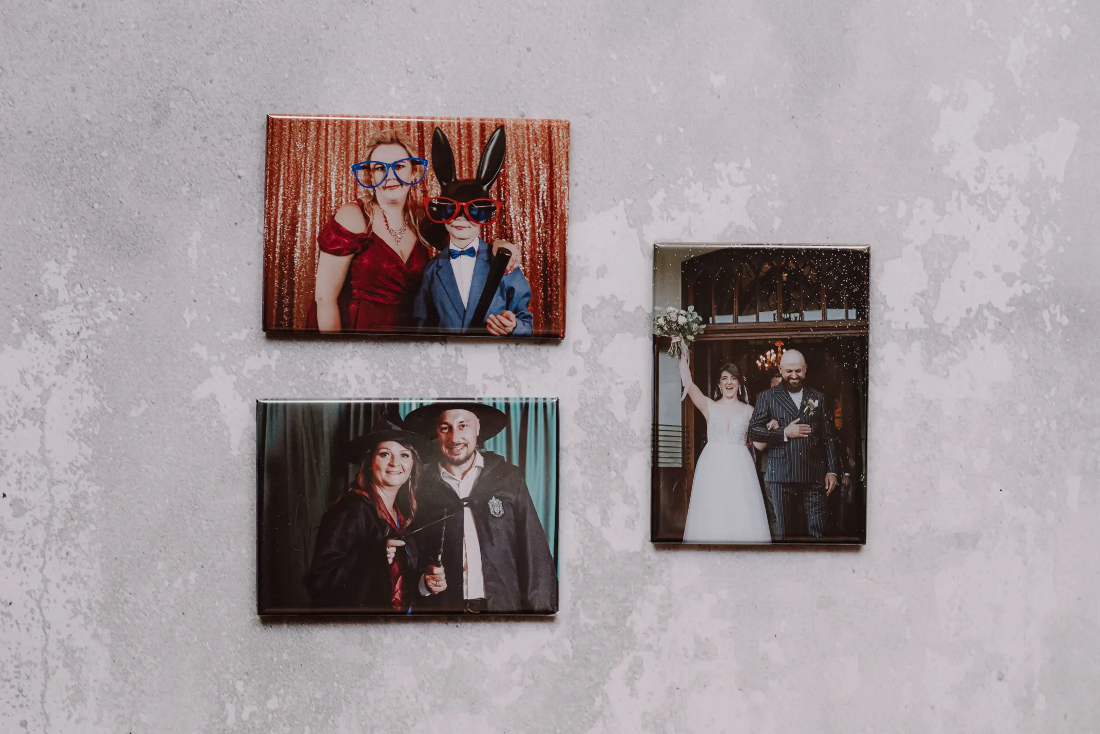 Detal wykonania fotomagnesów Blakkat - solidny magnes na całych plecach